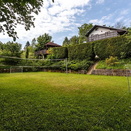 Chata ve Hvězdonicích s bazénem a plážovým barem Hvezdonice Esterno foto